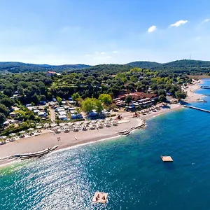  Ferienpark Eurocamp Tents At Campsite Val Saline Kroatien