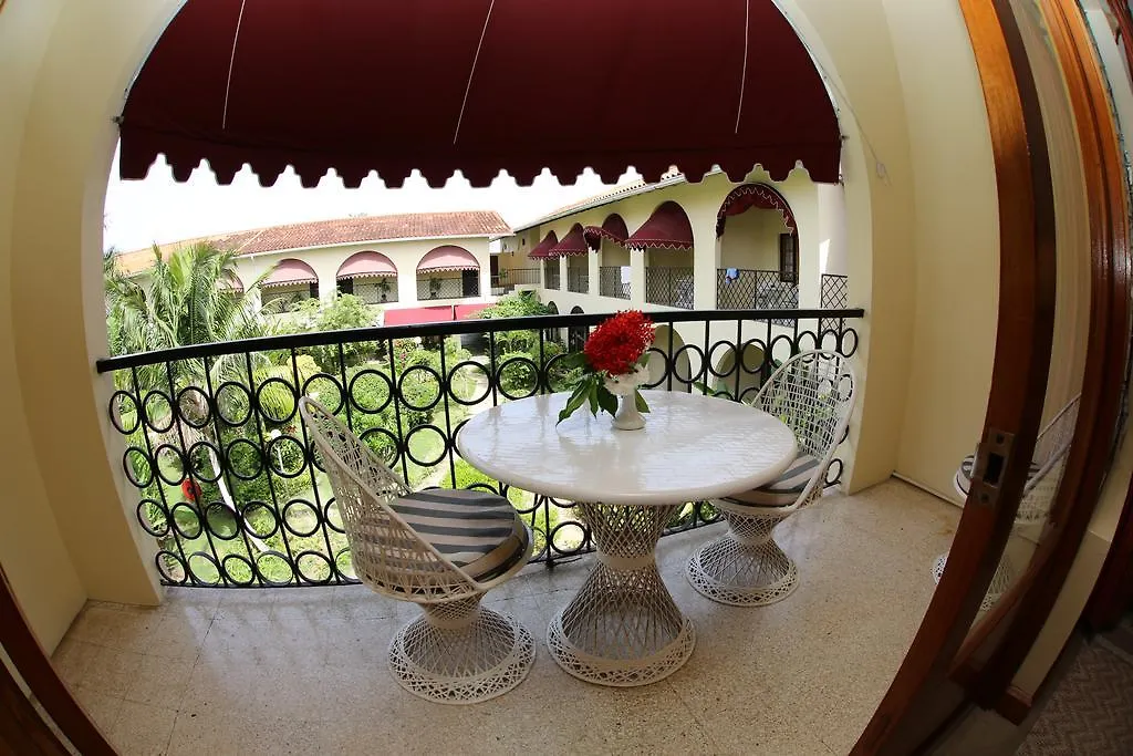 **** Hotel Charela Inn Negril Jamaica